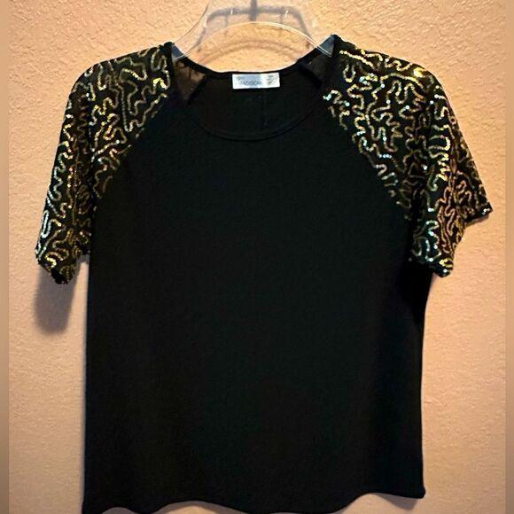 89th & Madison black top with gold sequined sleeves - Picture 1 of 8